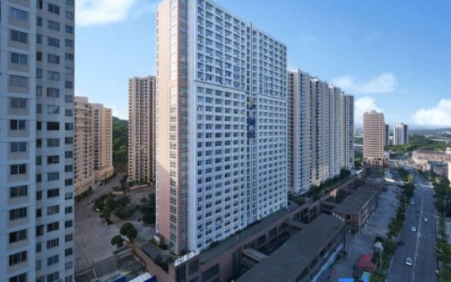 OKDAY Hotel (Guizhou Education University Station, Guizhou)