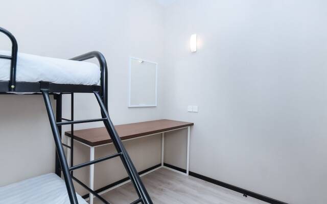 Lm Residence by OYO Rooms