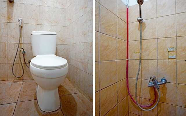 OYO 91390 Kost Grand Royal Elite