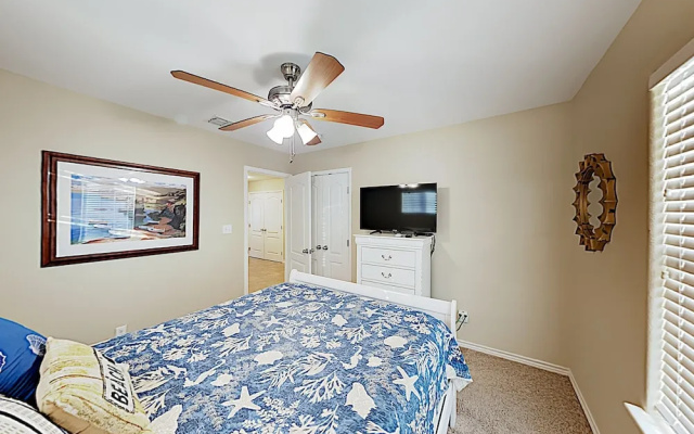 103vivie 3 Bedroom Home