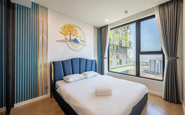 Lumiere Riverside Condo and Suite KHC