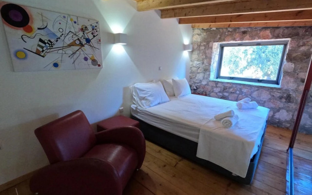 Adorable Entire Guest House Near Sounio, in Athens