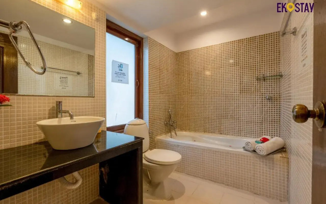 EKOSTAY- Coconut Grove Villa