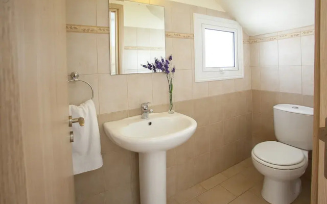 Protaras Villa Cemelia