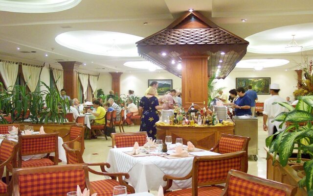 Apsara Angkor Resort & Conference