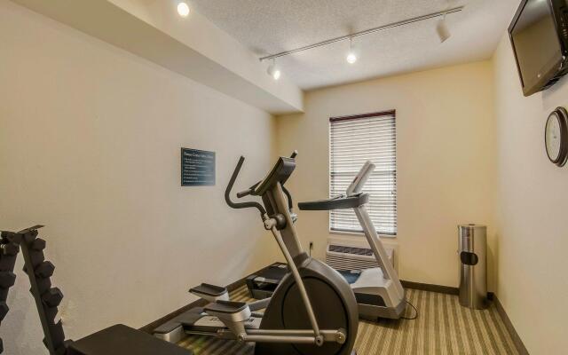 Comfort Inn & Suites