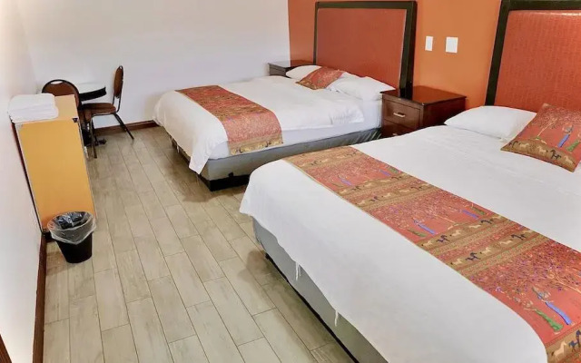 Norwalk Inn & Suites