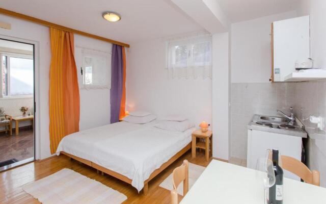 Apartment Dorina