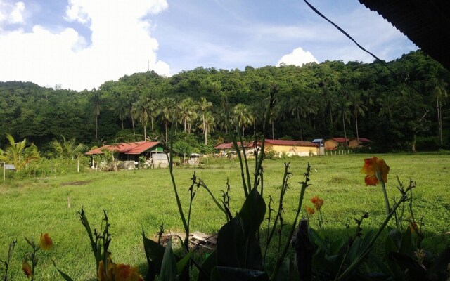 Devia Lodge Elnido
