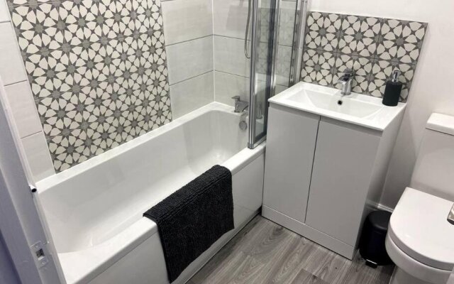 Central Southsea Boutique 2 Bedroom Flat