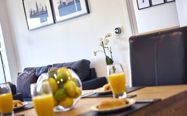 Platform Apartments by ESA