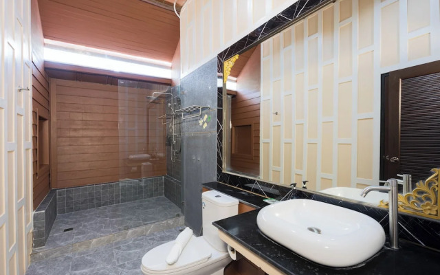 Blue Palm Residence Kata