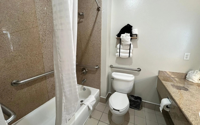 Sonesta Essential North Houston