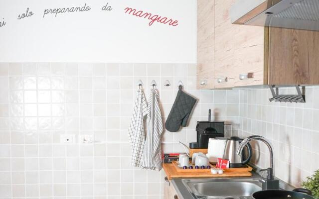 10 min from the Airport-Wifi-Free Parking