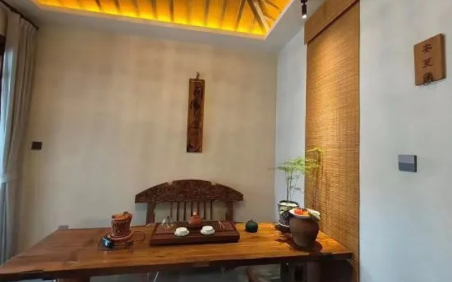 Mubai Homestay (Lingling Ancient City Branch)