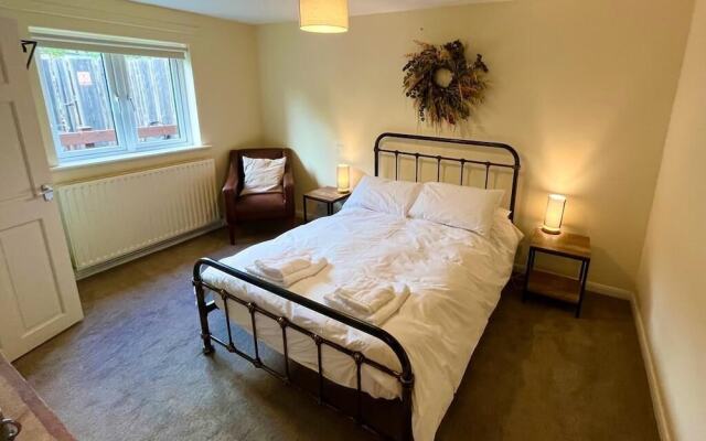 The Farmyard Inn