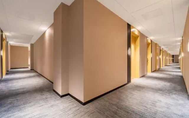 Magnotel Hotel (Shanghai Pudong Airport Lingkong Road Subway Station)