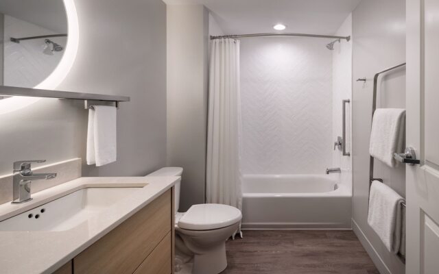 TownePlace Suites West Kelowna