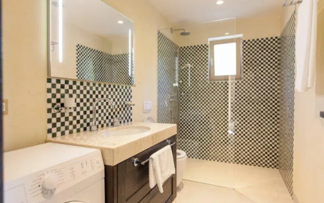 Beautiful two bedroom house in Malinska