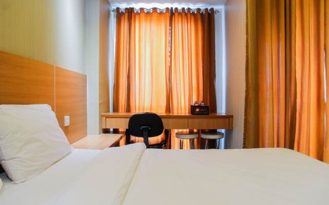 Fabulous Studio Grand Dhika City Apartment