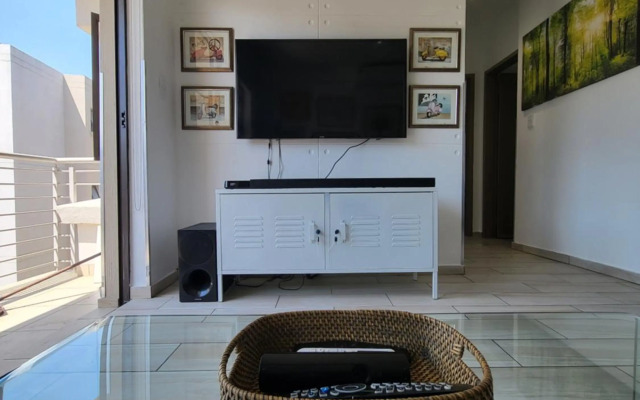 Nova Luxury Suites Broadacres