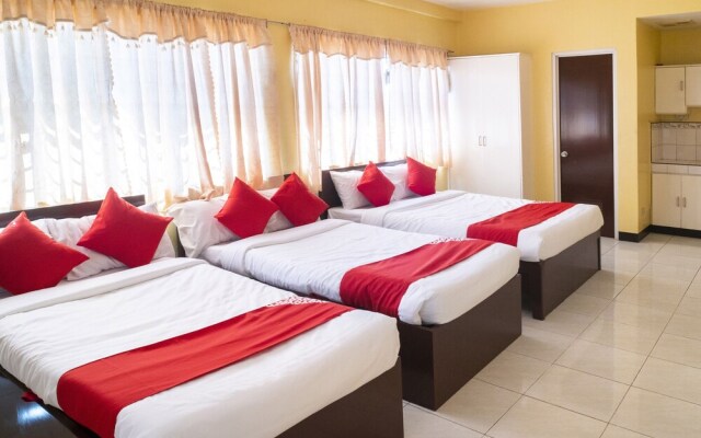 OYO 254 Arrozal Pension House