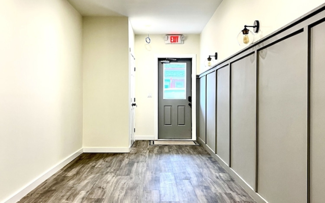 Creekside Suites