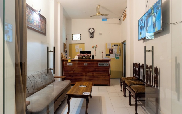 Varanasi Rest House