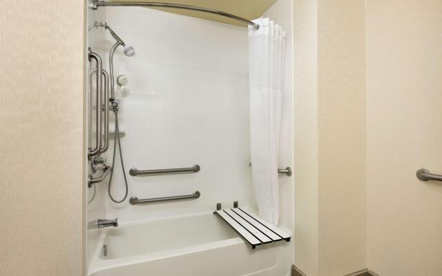 Hampton Inn Wichita Falls Sikes Senter Mall