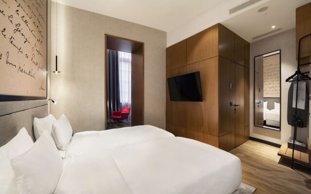 Radisson Red Tbilisi