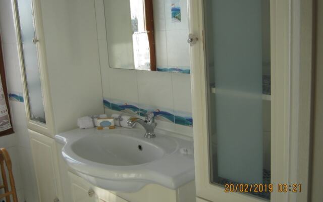 Le Papillon at le paradis