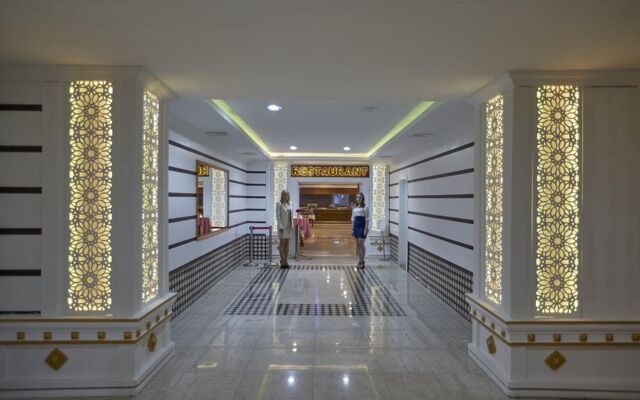 Zeyda Kemer Hotel