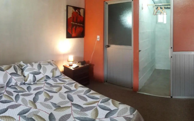 Montano Camping & Hostel