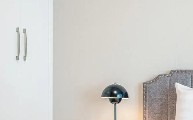 SUNWAH PEARL Premier Residence