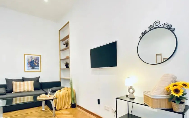 Bright and Spacious 2BR Flat Westbahnhof