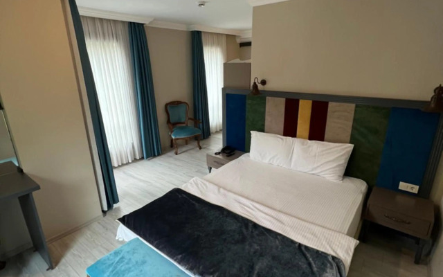 Pordanis Hotel