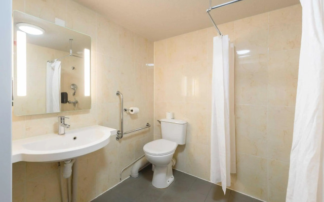 B&B HOTEL Toulouse Centre Canal du Midi