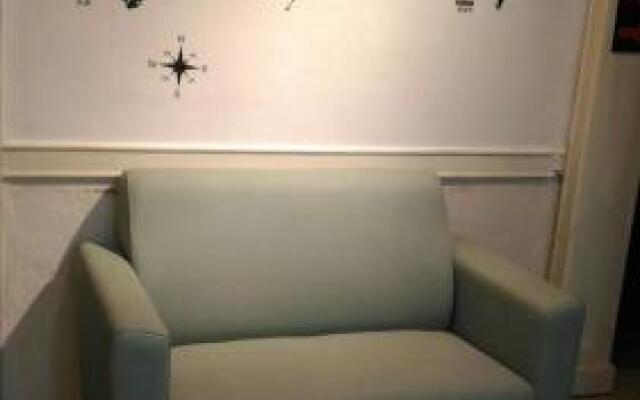 Yadu Hotel
