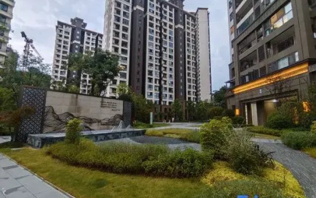 Tumeiji Cinema-style Homestay (Zunyi Wuyue Plaza)