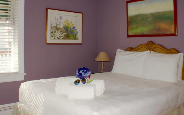 Carisbrooke Inn
