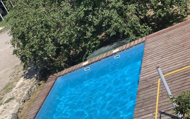 Дом Приезжих (Жемчужина)