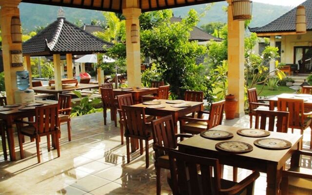 Golden Buddha Cottages