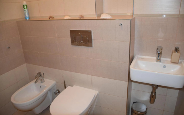 Tiva Downtown Apartments