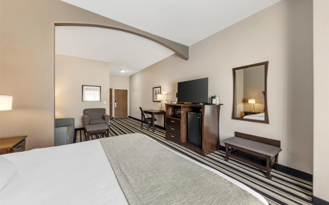 Best Western Plus Sand Bass Inn & Suites