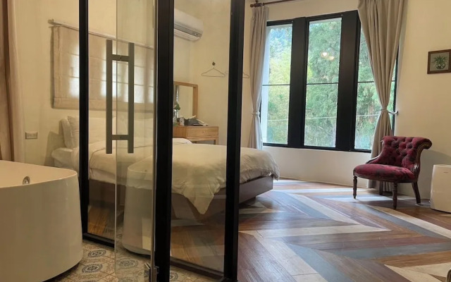 TysonB&B