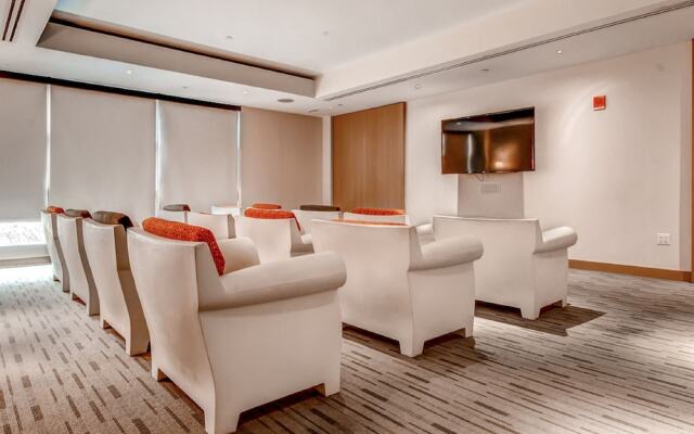 Global Luxury Suites at Kendall Square