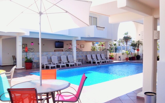 Hotel & Suites Las Palmas