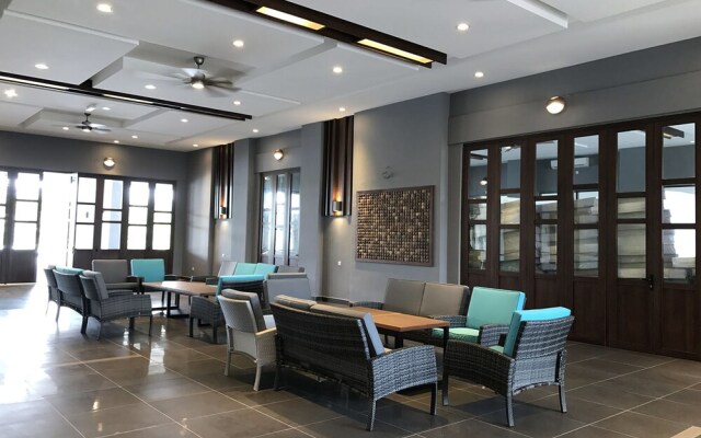 Westlake Villas