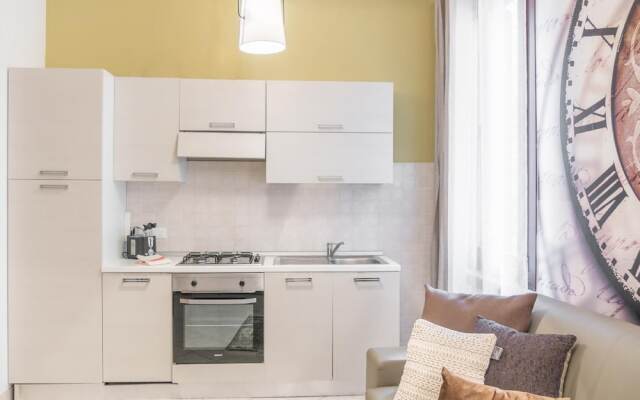 Venice Grand Canal Style Apt 1 by Wonderful Italy
