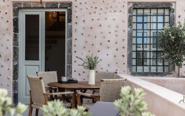 Frescoes Luxury Suites